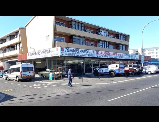 BUSINESS FOR SALE IN GOODWOOD CENTRAL